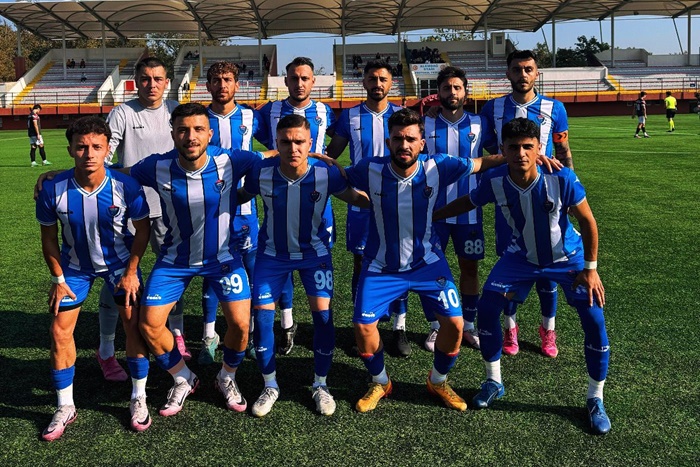 Çekmeköyspor 4 golle kazandı