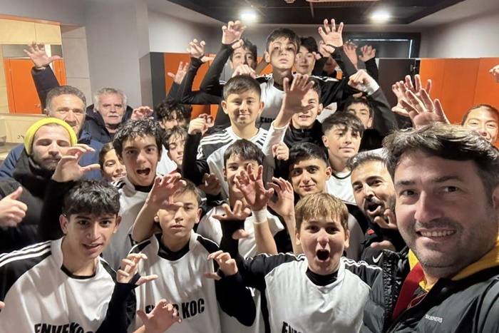 Kartal Çavuşoğluspor şampiyonluğunu ilan etti