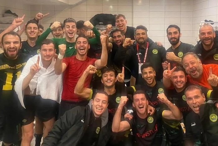  Anadoluhisarı İdmanyurdu tek attı 3 aldı