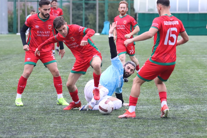 Çengelköyspor Gaziosmanpaşa’yı 2 golle geçti