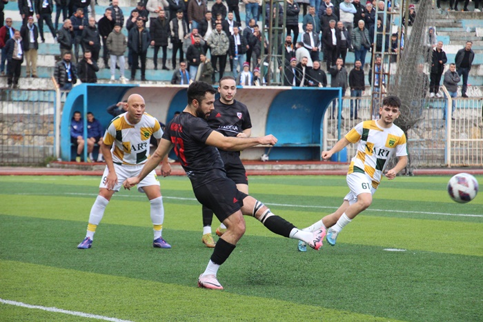 Kavakpınar Nartspor maçında gol sesi çıkmadı