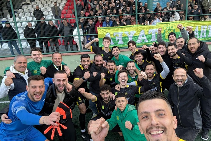 Kağıthanespor seriyi 4 maça çıkardı