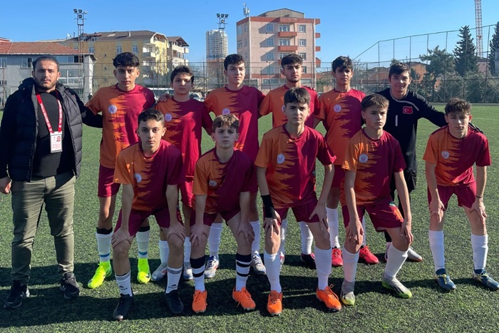 Taşdelenspor deplasmanda fark yarattı