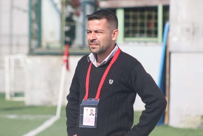 Karacaahmet Aygen Emre Temizkan İle BAL Hedefine Yürüyor