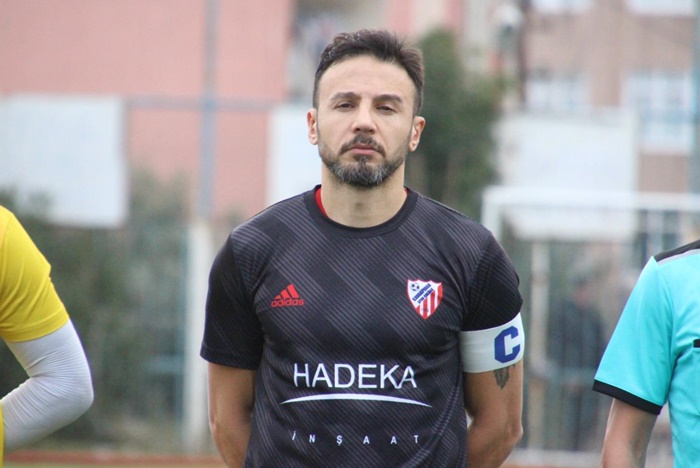 Kaptan gemiyi terk etmedi