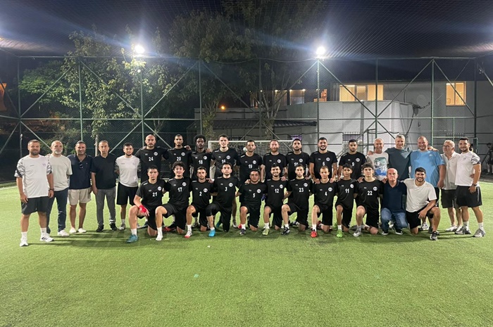 Halil Rıfatpaşaspor sahaya indi