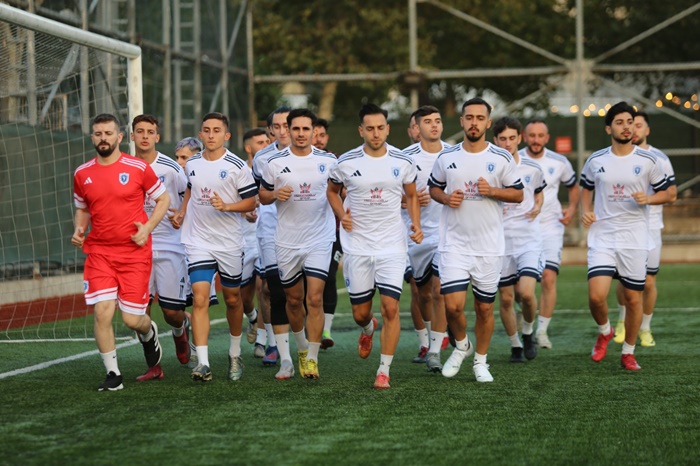 Tophane Tayfunspor çalışmalara başladı