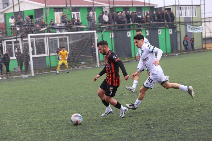 Küçükköyspor skoru koruyamadı