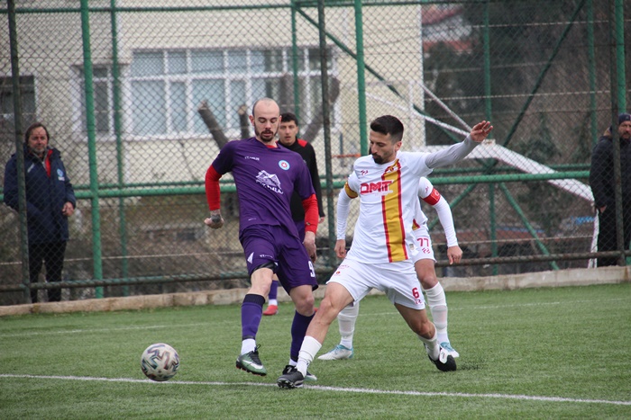 Kanlıcaspor Uzatmada Puanı Kurtardı