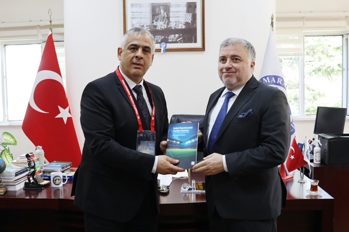 Futbol Camiası  “ Marmara Üniversitesindeki Çalıştay” da buluştu