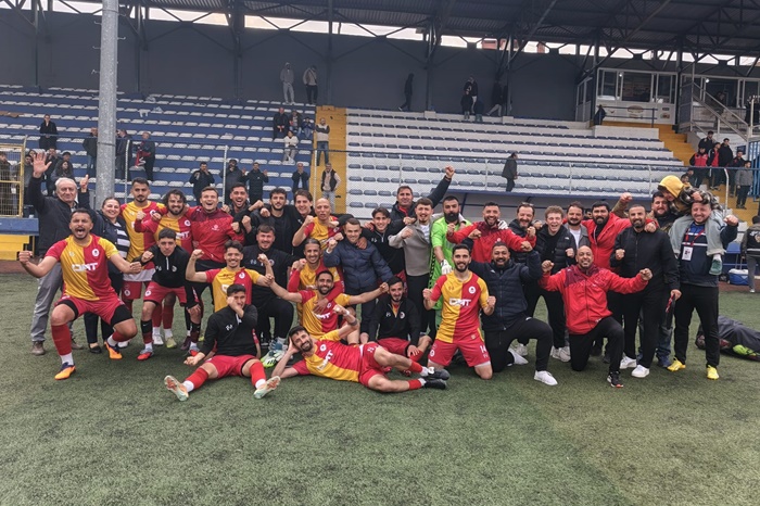 Taçspor penaltılarla tur atladı