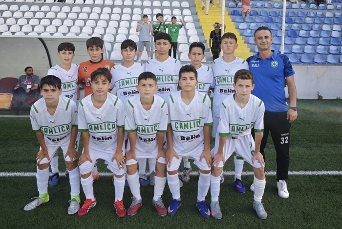 Çamlıcaspor Son 16 Biletini Kaptı