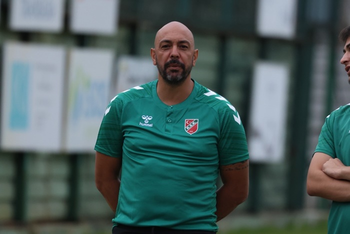 Masör Levent Büken Karşıyakaspor’da