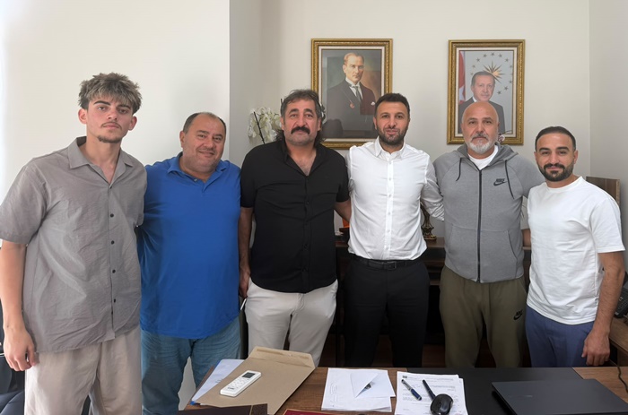 Samandıragücüspor’dan Muammer Özenen’e Vefa Ziyareti